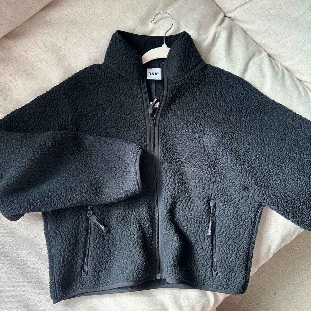 Aritzia TNA fleece